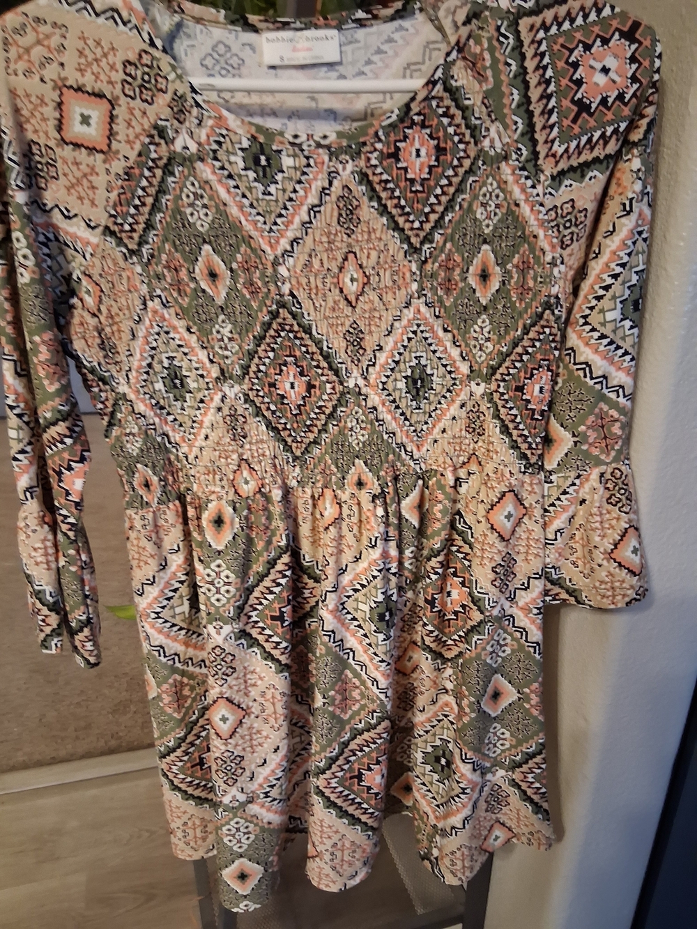 Bobbie Brooks Multicolor Boho Diamond Print Top - Peach, Olive & Cream Sz S